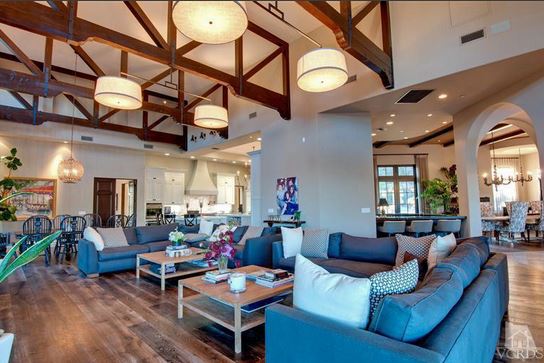 Britney Spears House (3)