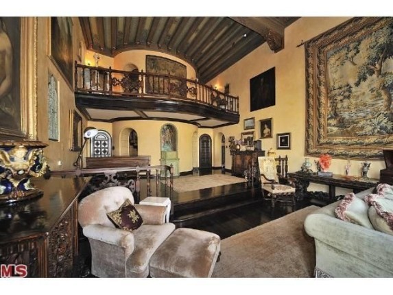 Katy Perry House (2)
