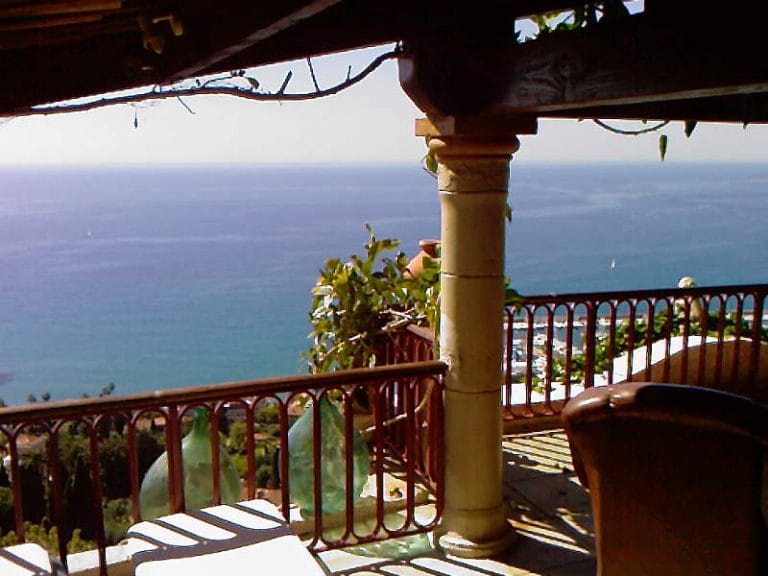Ofertas casas baratas en la playa Finanzas y Economía
